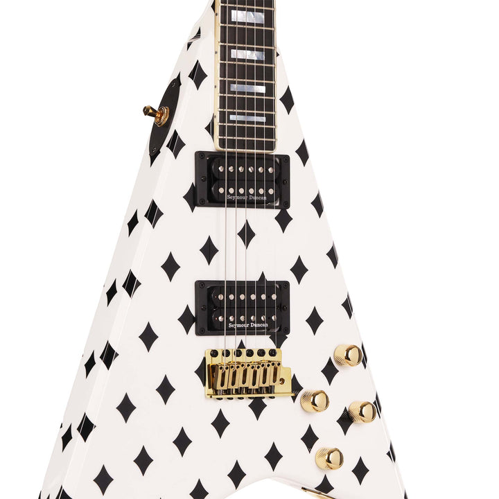 Jackson Custom Shop Randy Rhoads RR 1.5 Music Zoo Exclusive Brass Tremolo White with Black Diamonds