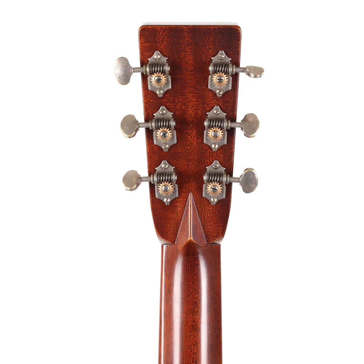 Martin Custom Shop 000-28 Authentic 1937 Stage 1 Aging Ambertone Burst — 12