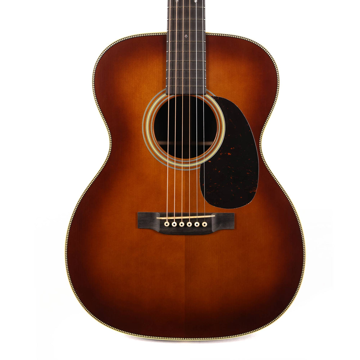 Martin Custom Shop 000-28 Authentic 1937 Stage 1 Aging Ambertone Burst — 1
