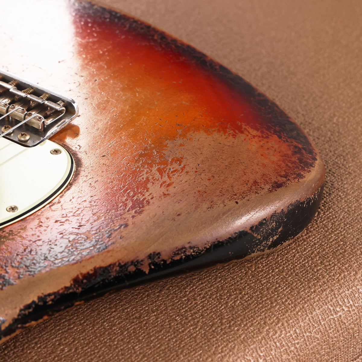 Fender Custom Shop 1960 Stratocaster Ultimate Relic Sunburst Masterbuilt Dale Wilson — 10