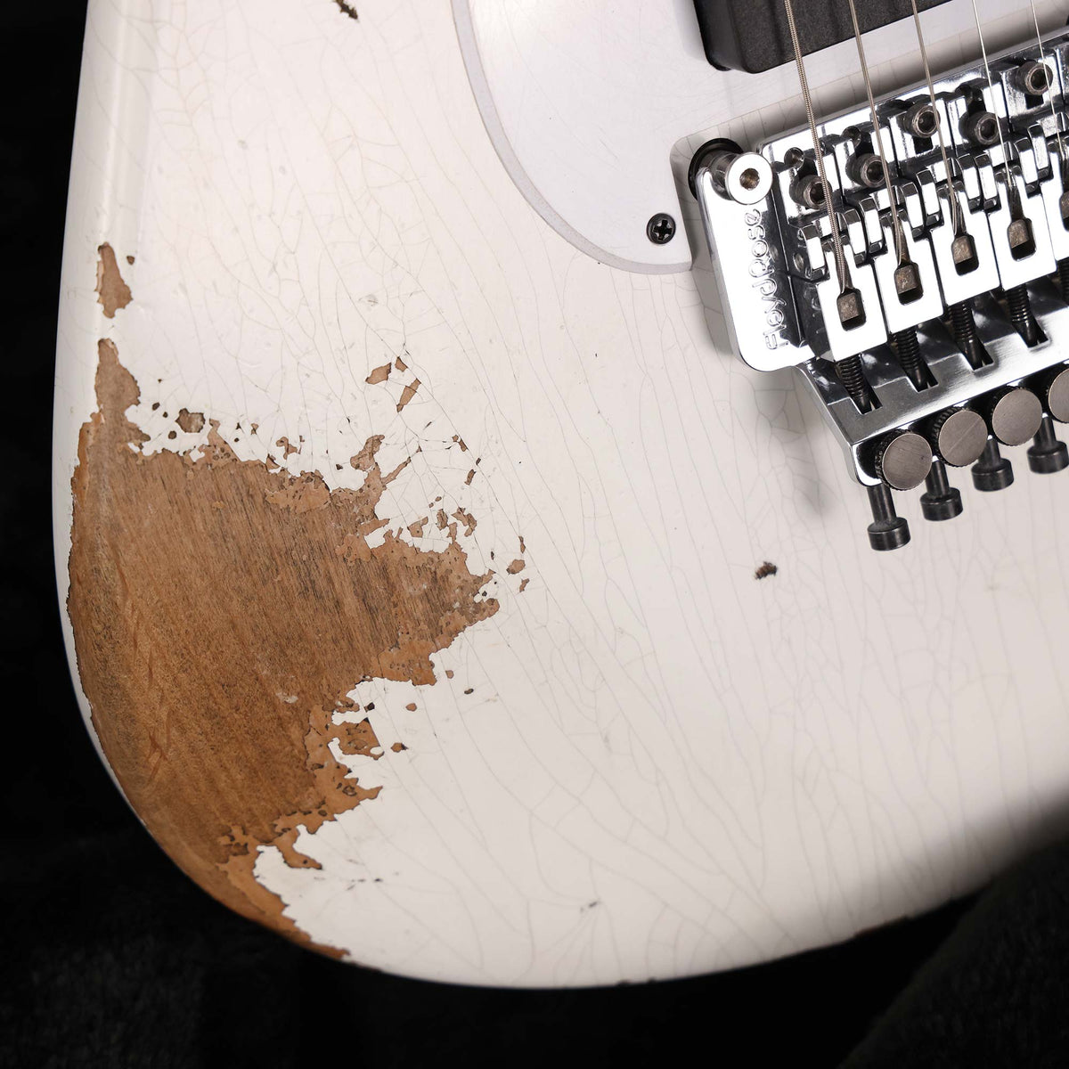 Charvel Custom Shop So-Cal Nitro Aged Snow White — 8