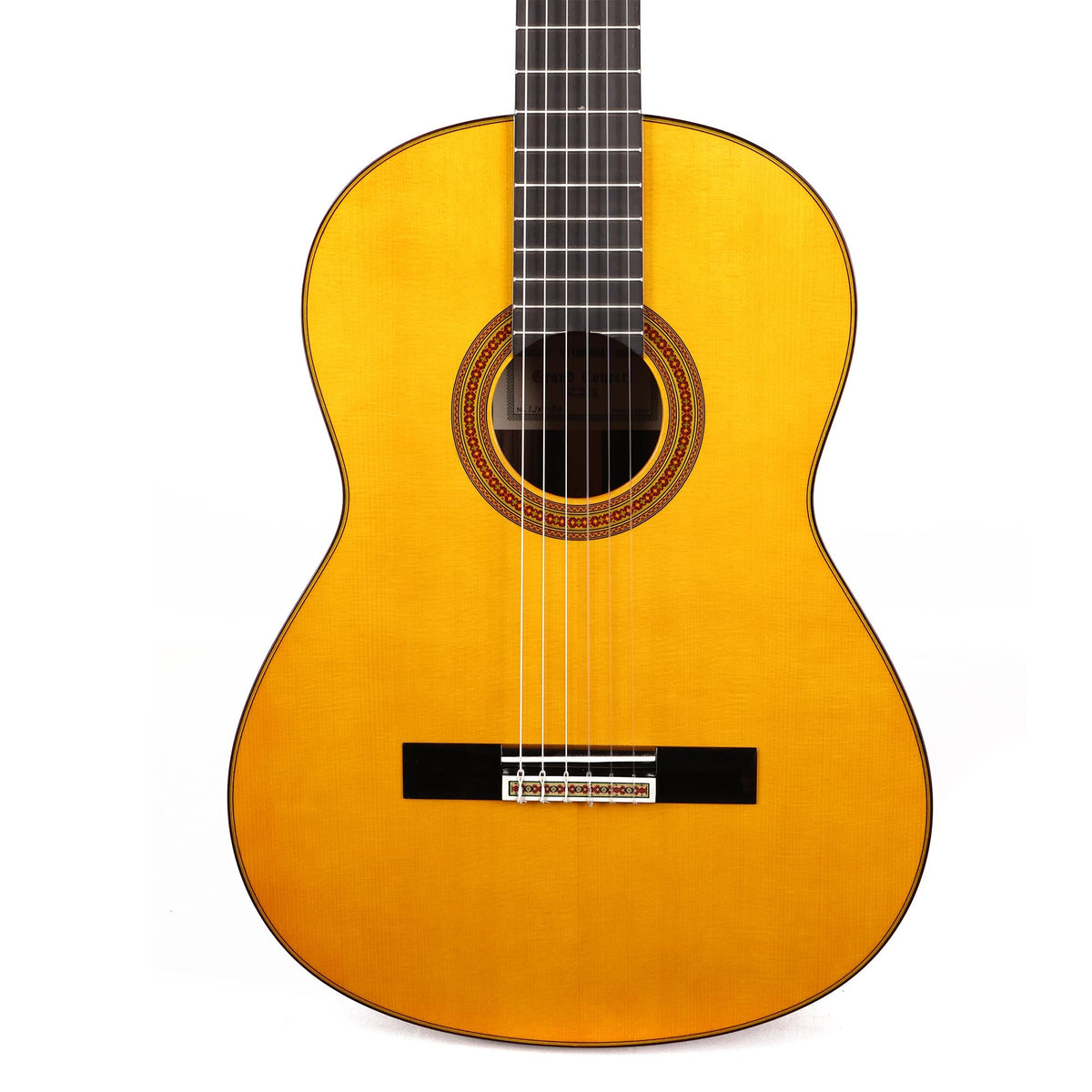 Yamaha GC32S European Spruce and Rosewood Classical Guitar Natural — 1