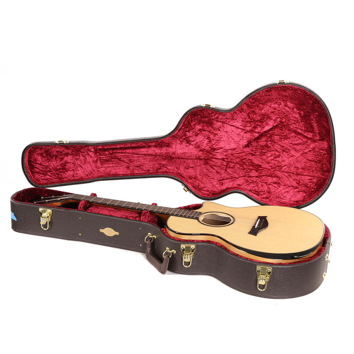 Taylor Custom Shop Grand Auditorium Blackheart Sassafras and Lutz Spruce Limited Edition 2019