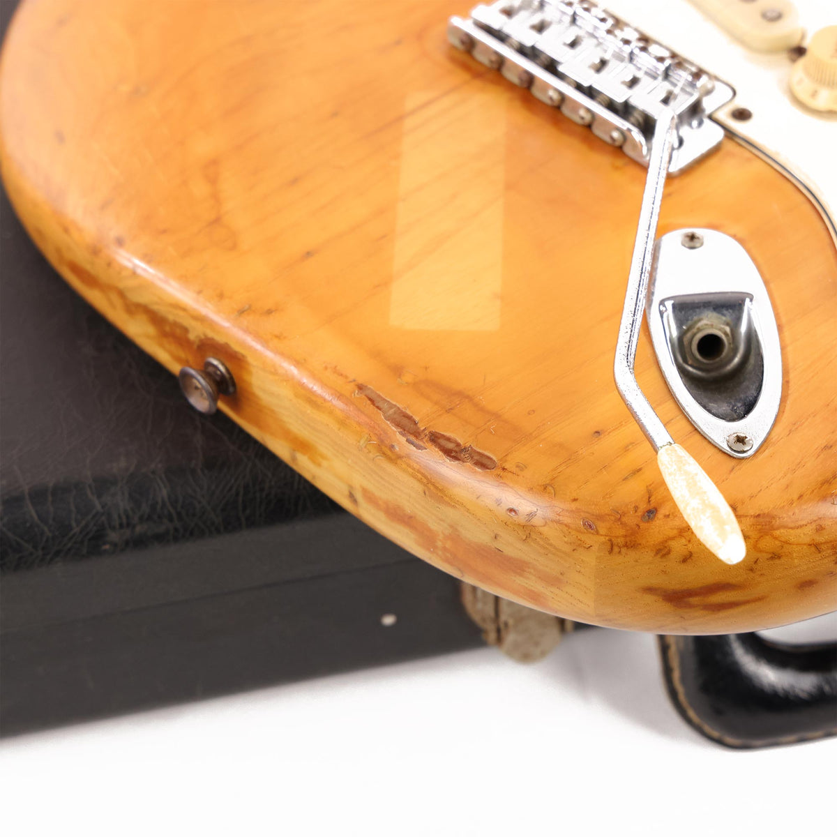 1974 Fender Stratocaster Refinished Natural — 9