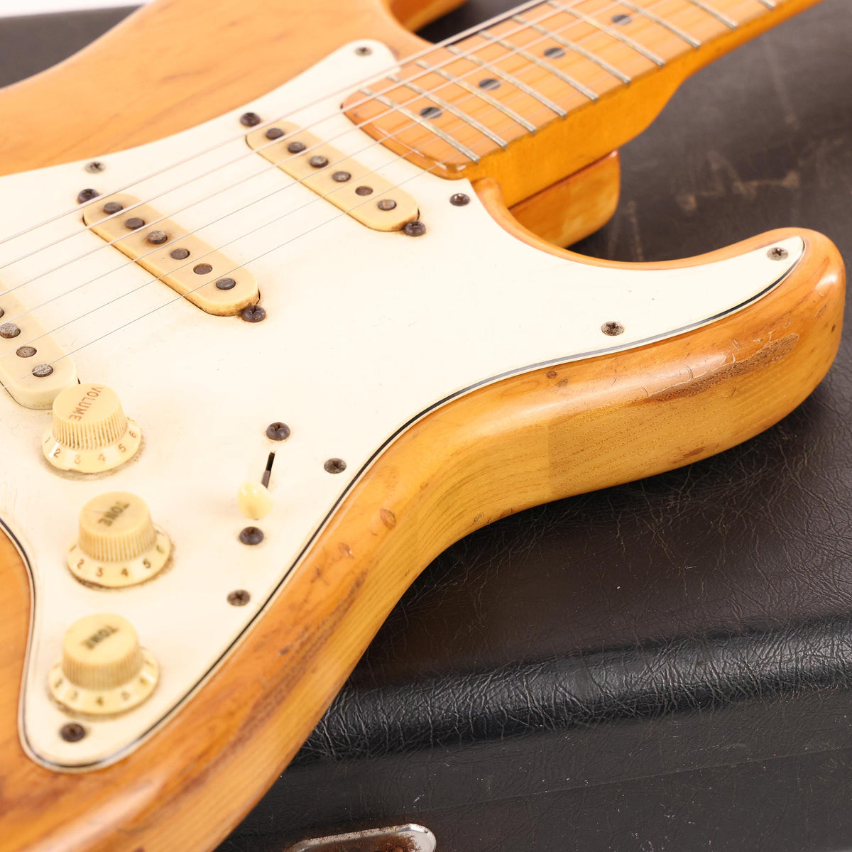 1974 Fender Stratocaster Refinished Natural — 10