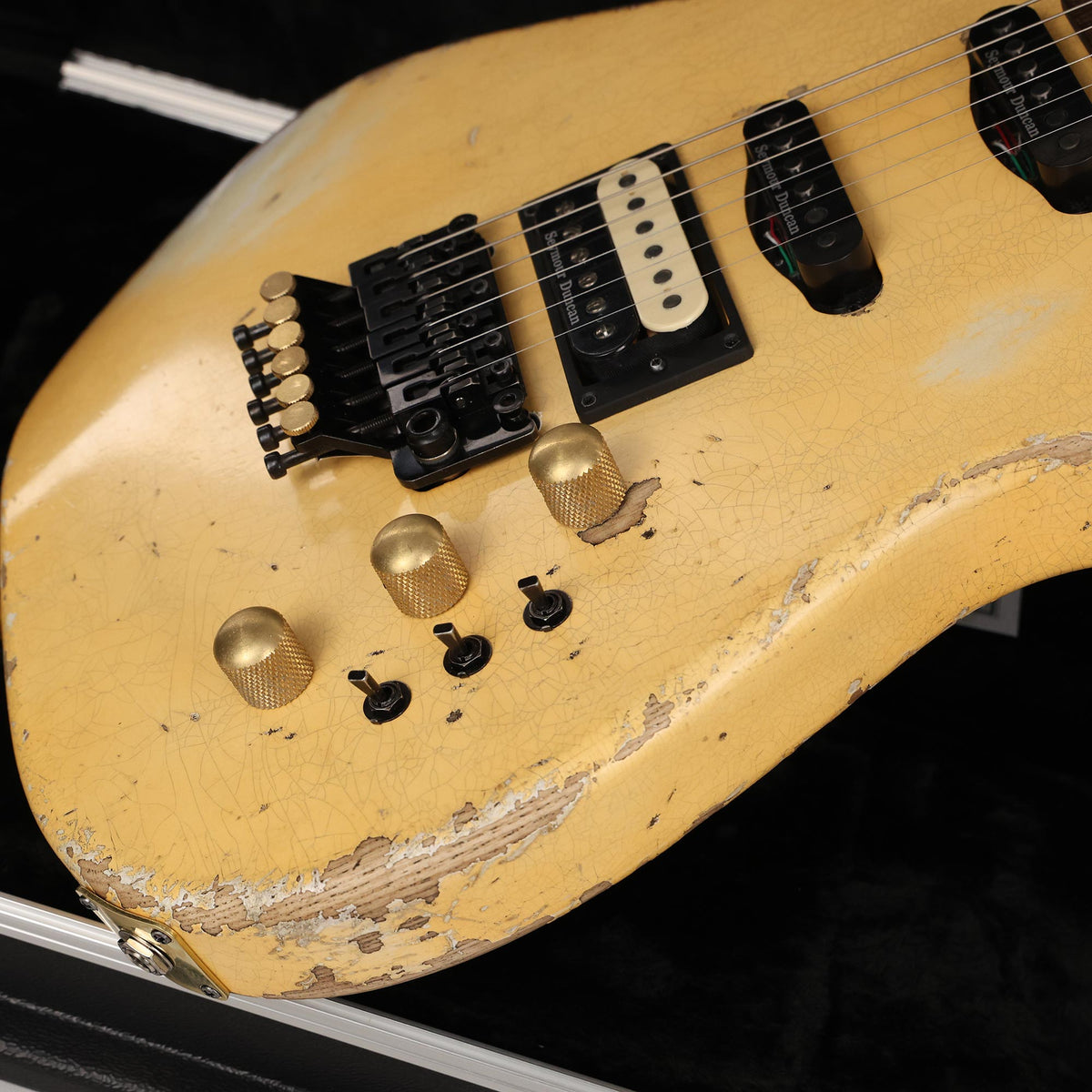 Charvel Custom Shop San Dimas HSS Brazilian Rosewood Nitro Aged Vanilla Shake — 10