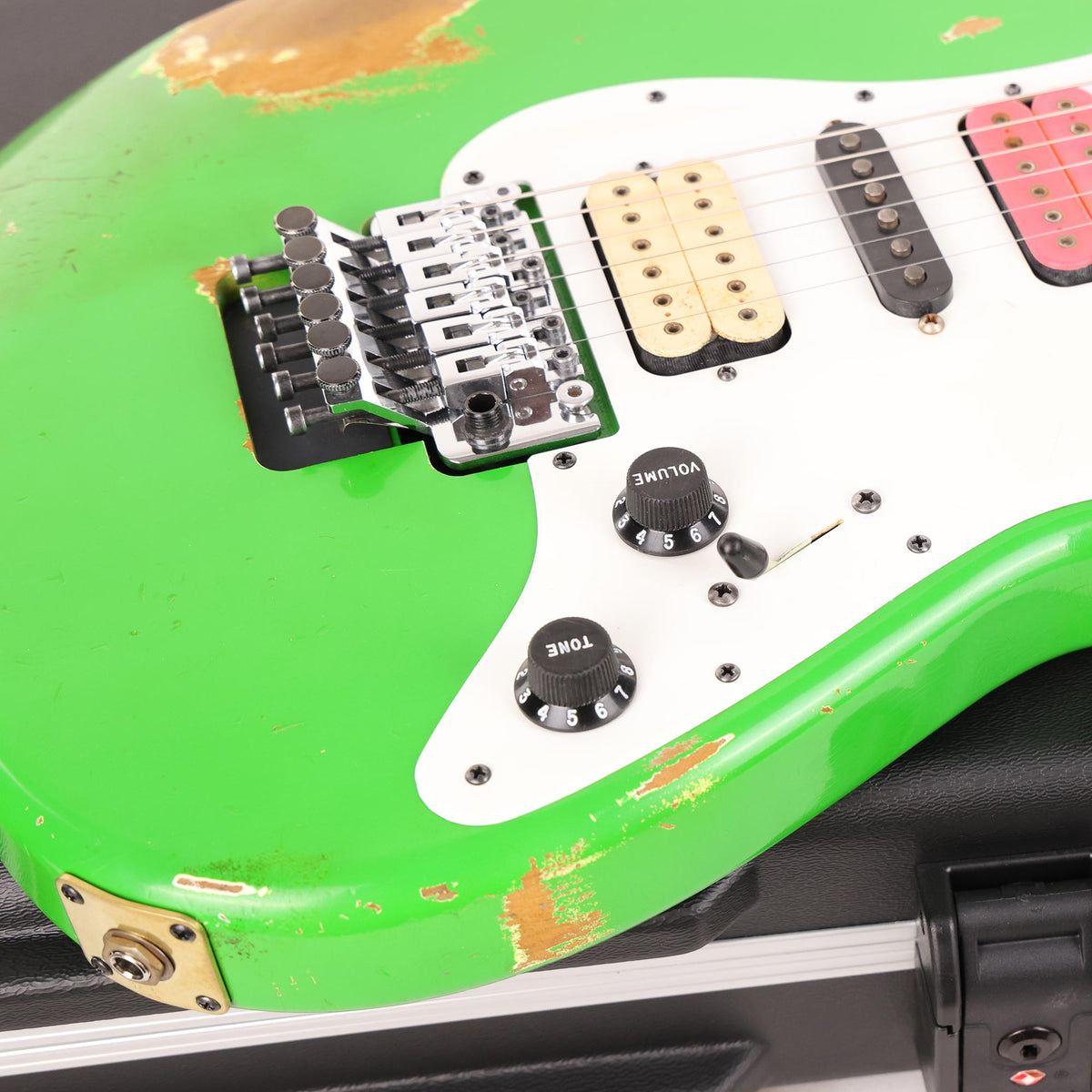 Charvel Custom Shop So Cal HSH Nitro Aged Slime Green — 11