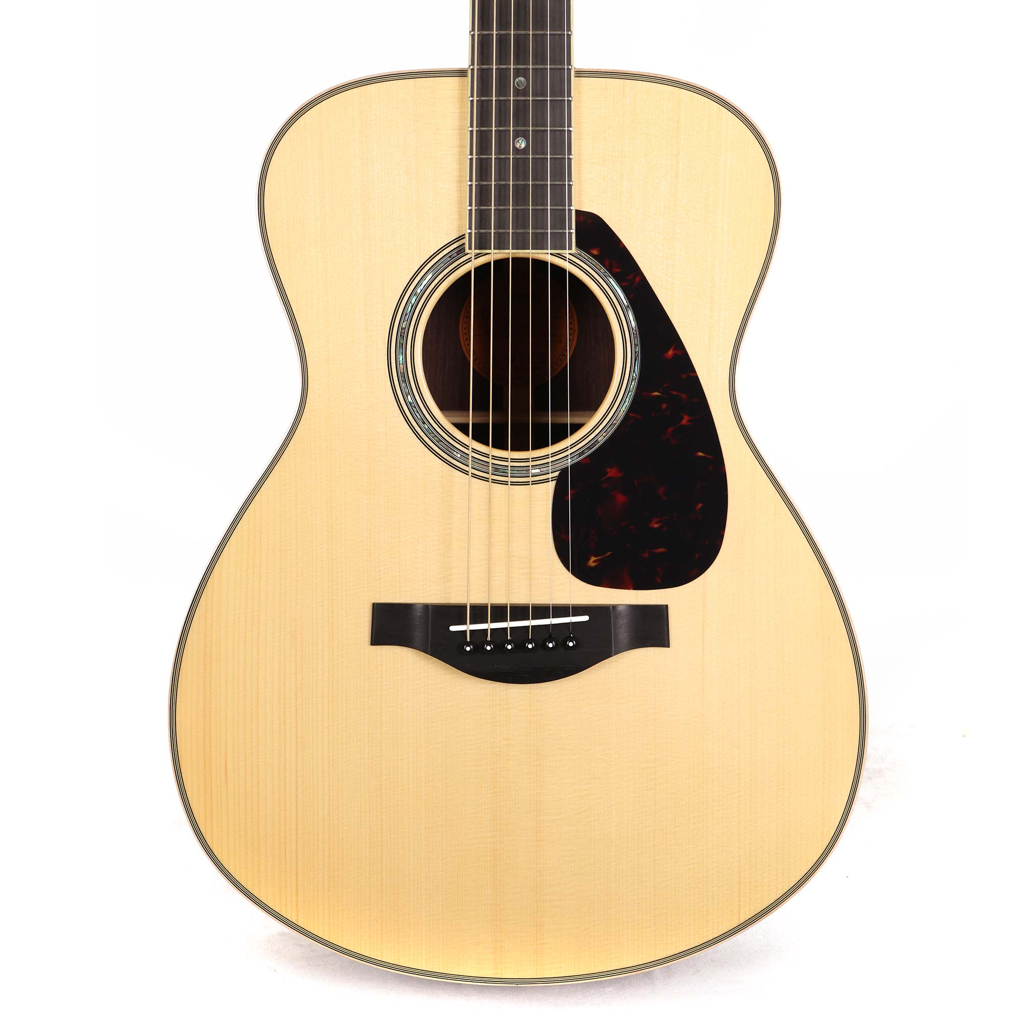 Yamaha LS16 ARE Acoustic-Electric Natural | The Music Zoo