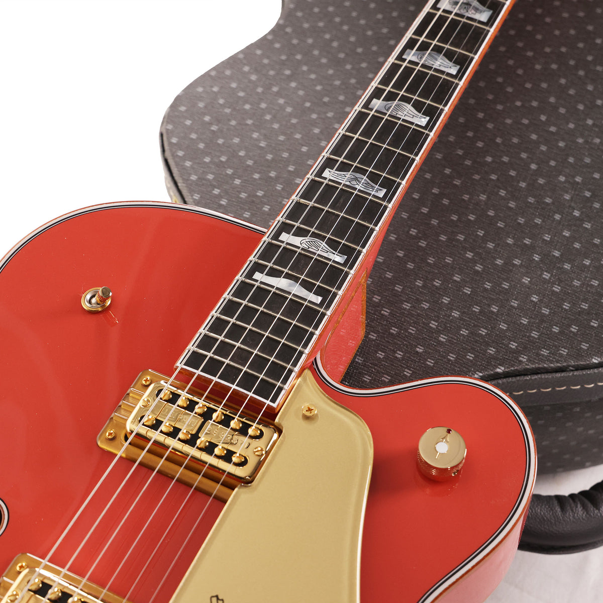 Gretsch Custom Shop G6136-55GE 1955 Falcon Masterbuilt Gonzalo Madrigal Tahitian Coral — 7