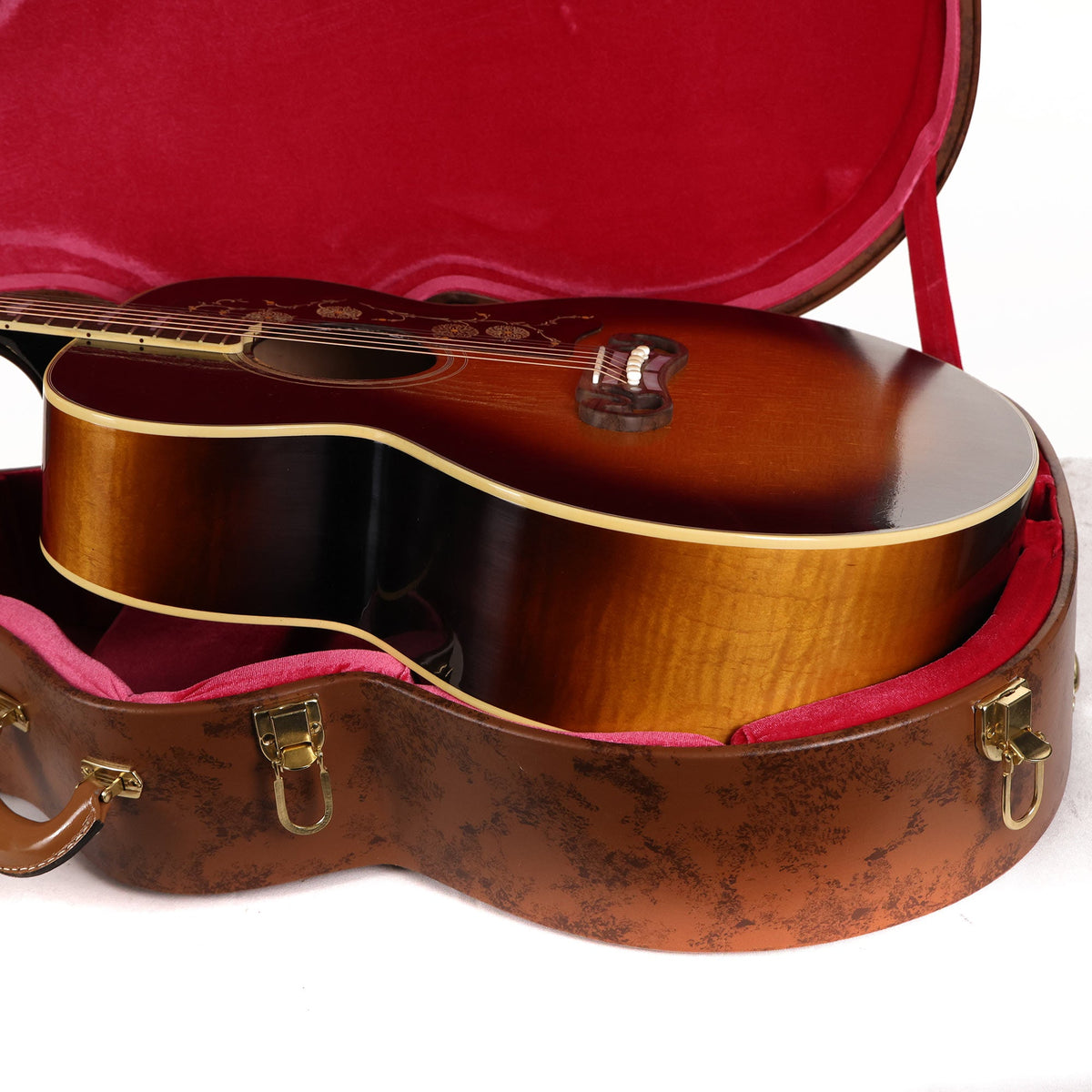 Gibson Custom Shop 1957 SJ-200 Murphy Lab Light Aged Vintage Sunburst — 4