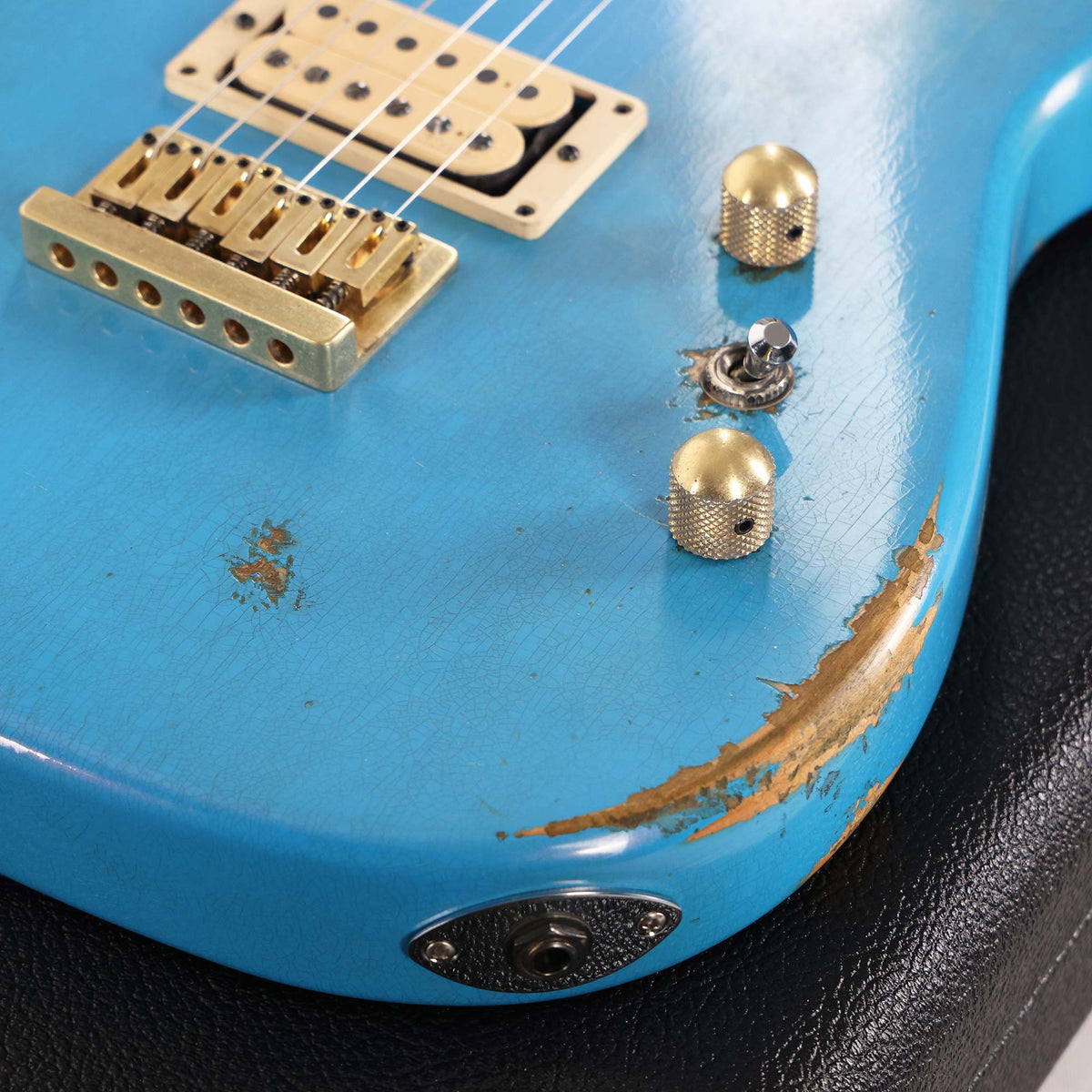 Charvel Custom Shop San Dimas Hardtail Nitro Aged Robins Egg Blue — 12