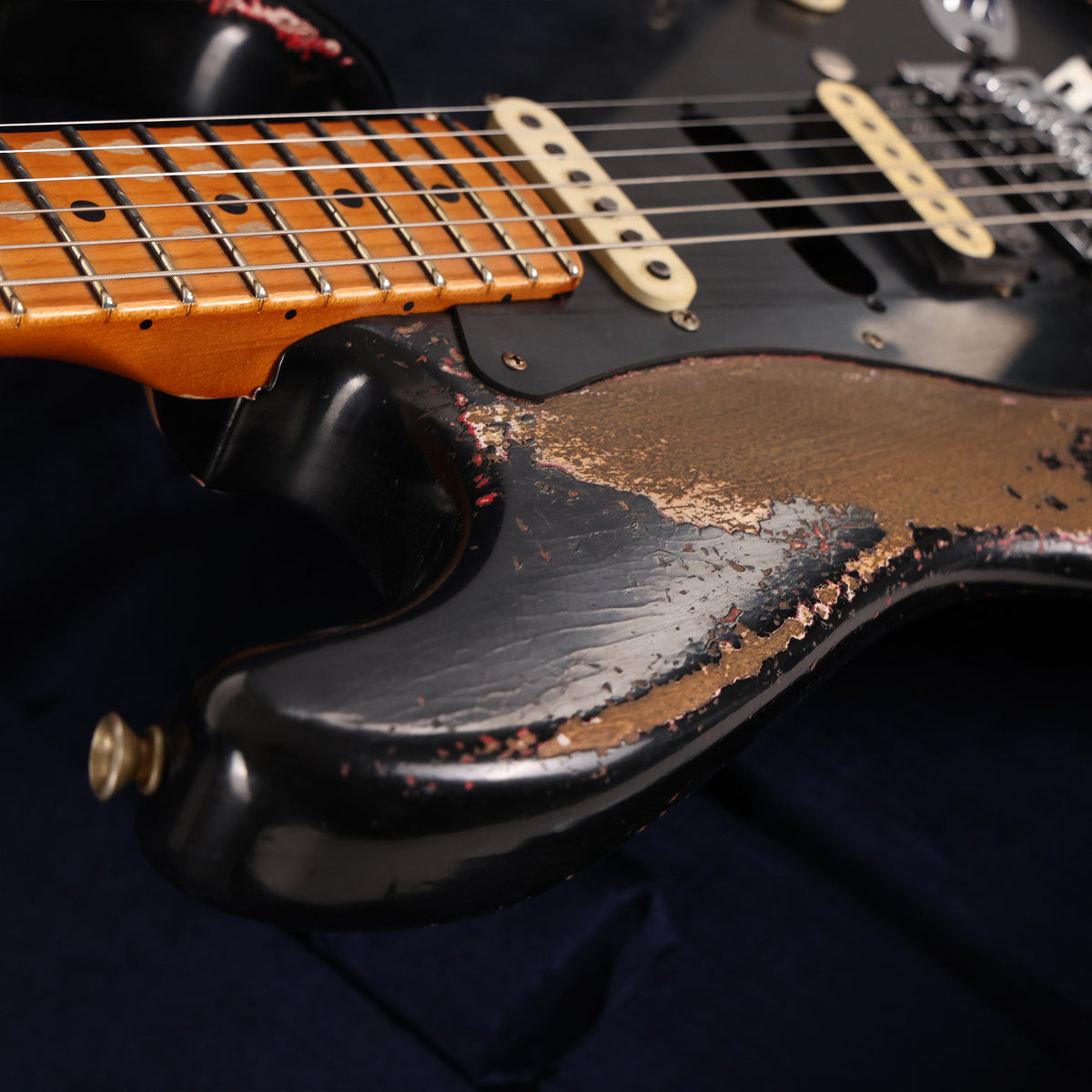 Fender Custom Shop 1957 Stratocaster Masterbuilt Andy Hicks Music Zoo Hacksaw Relic Super Faded Aged Black — 4