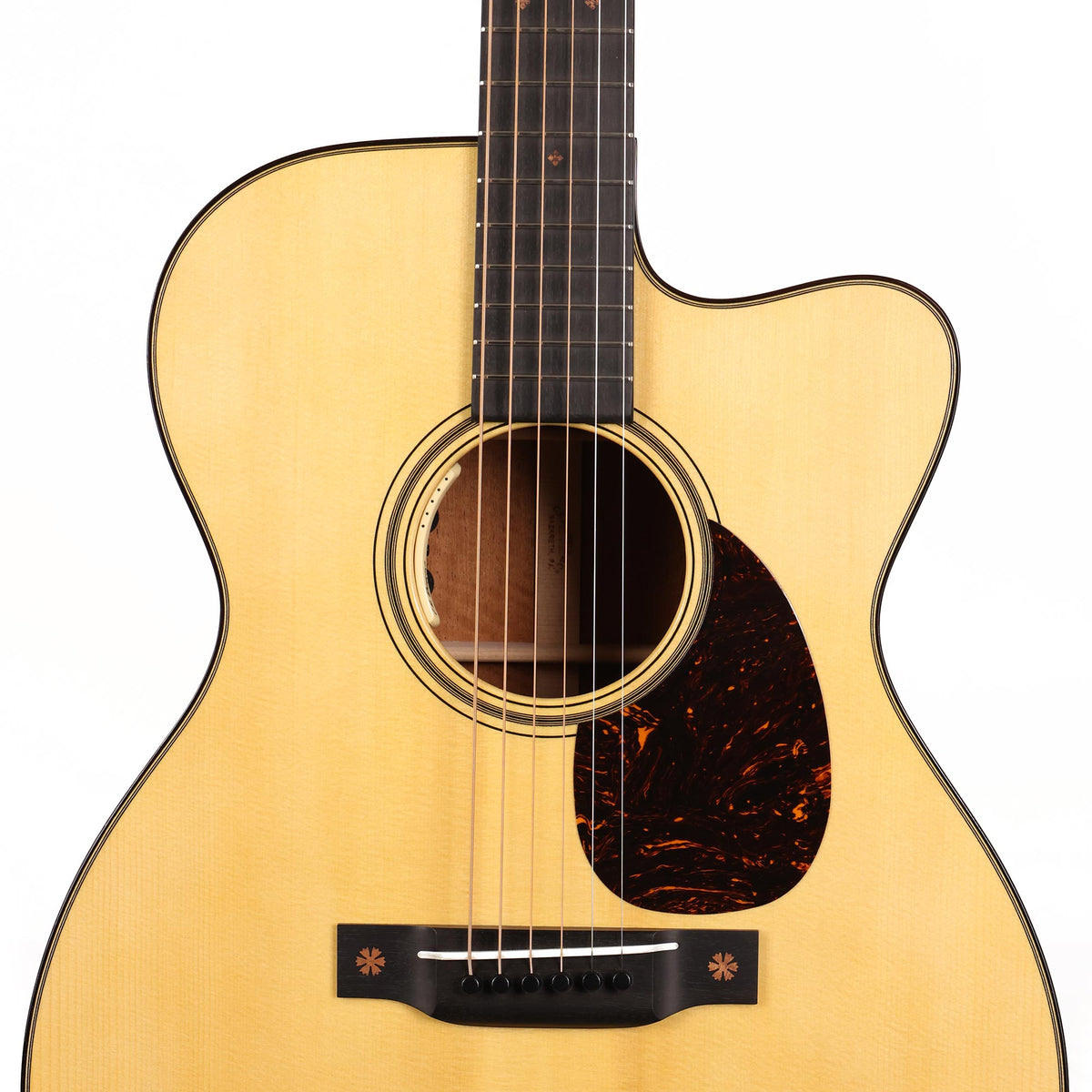 Martin Custom Shop OM Italian Alpine and Flamed Mahogany Acoustic-Electric — 4