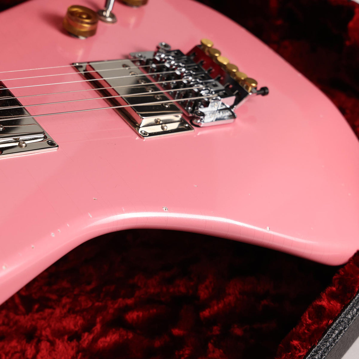 Colletti Guitars Speed of Sound Aged Platinum Pink — 7