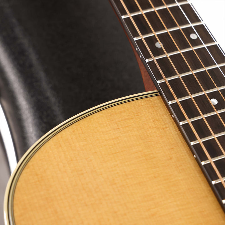 Martin SC-28E Acoustic-Electric Guitar Natural