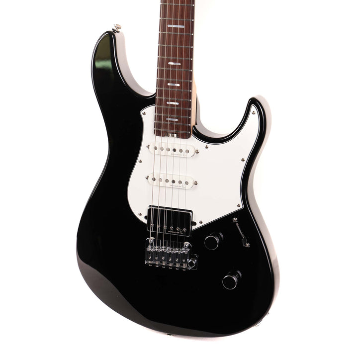 Yamaha Pacifica Standard Plus Black