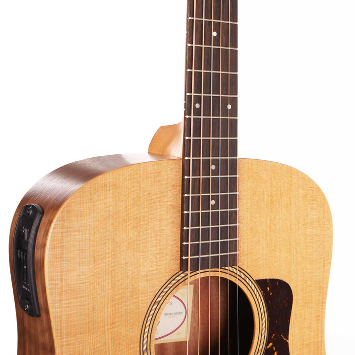 Taylor Academy 10e Dreadnought Acoustic-Electric Natural