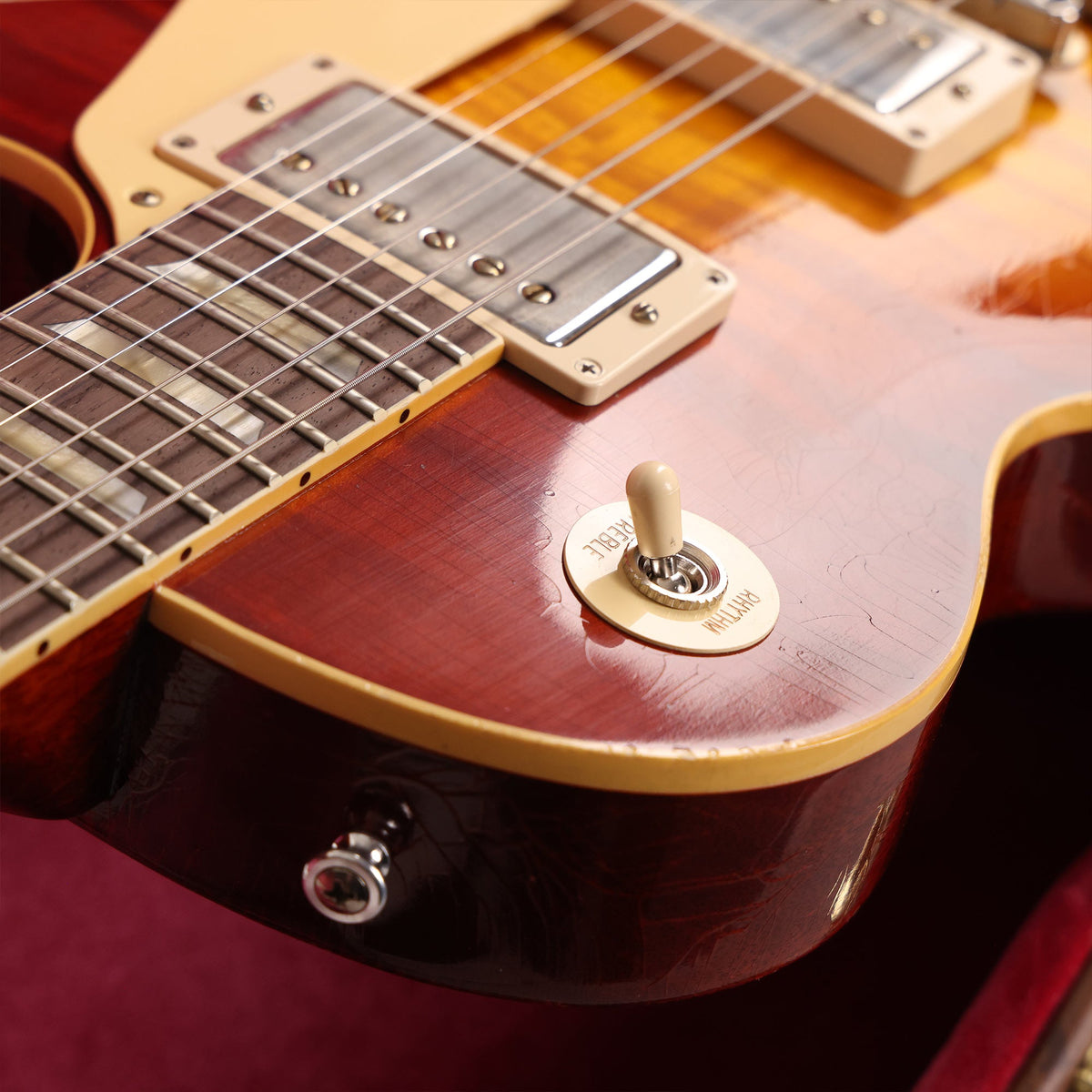 Gibson Custom Shop 1959 Les Paul Reissue Cherry Teaburst Murphy Lab Light Aged Used — 7