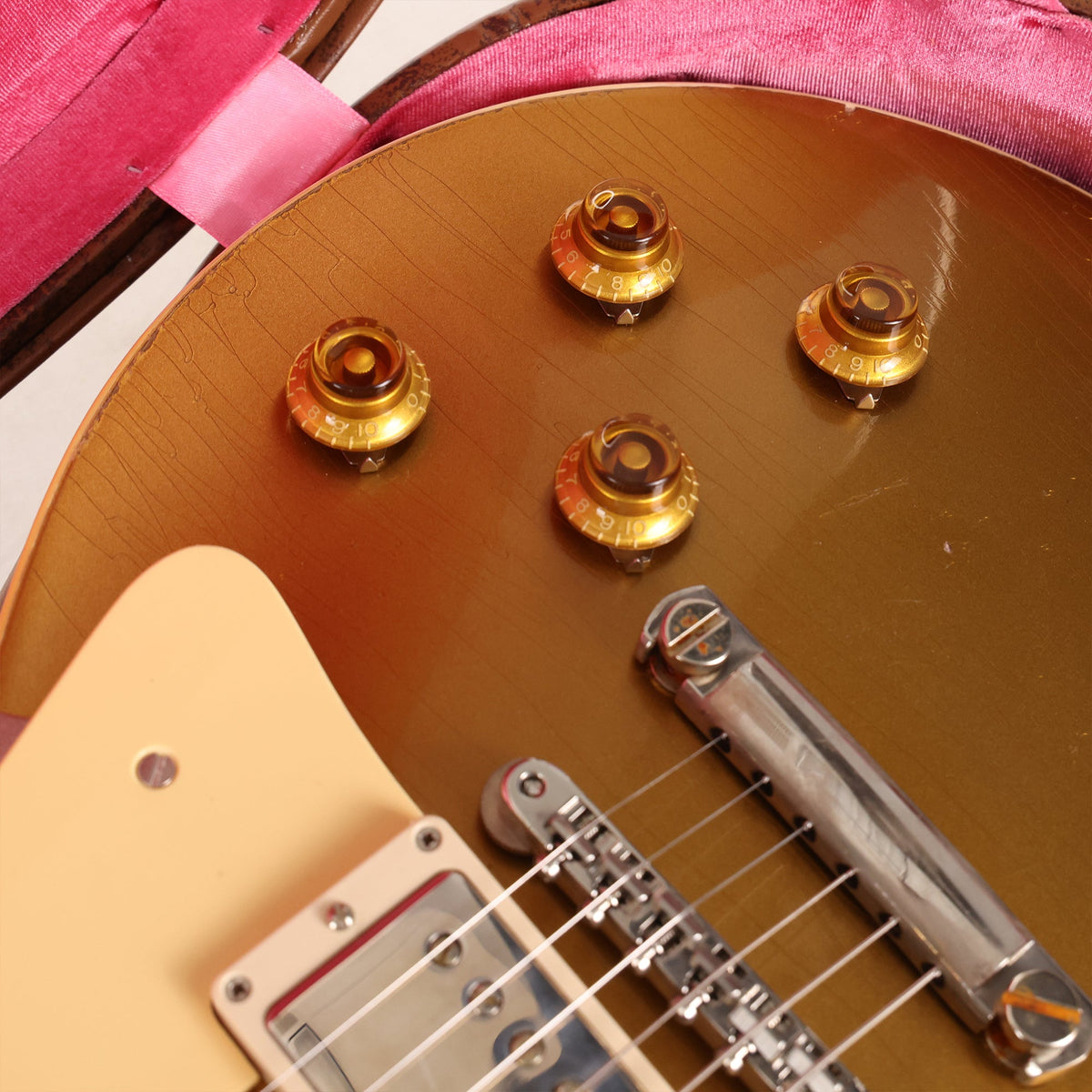 Gibson Custom Shop 1957 Les Paul Goldtop Darkback Reissue Light Aged — 6