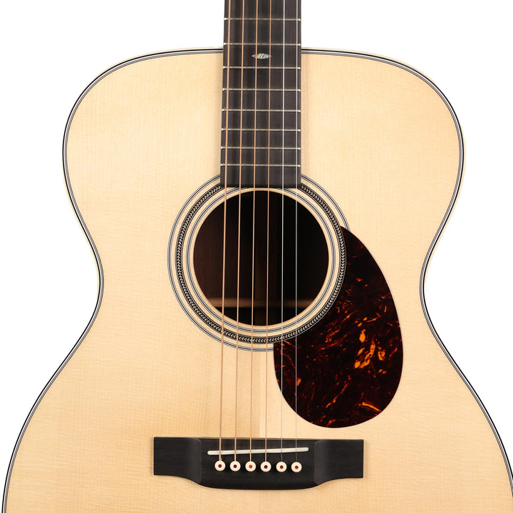Martin Custom Shop 000 Adirondack Spruce and Madagascar Rosewood Acoustic Natural