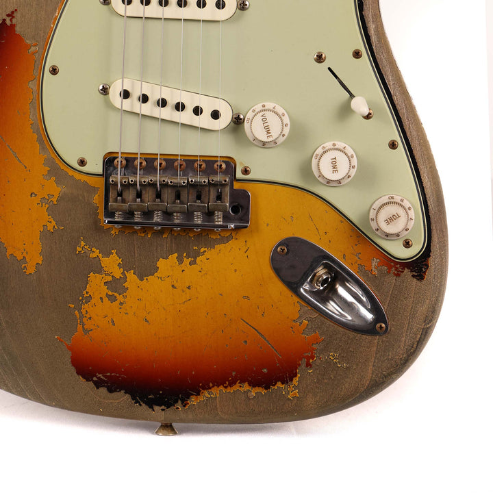 Fender Custom Shop 1960 Stratocaster Ultimate Relic Masterbuilt Dennis Galuszka 3-Tone Sunburst