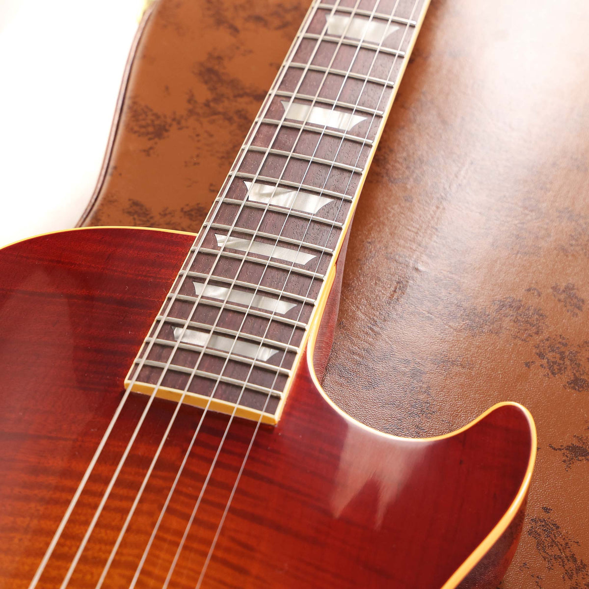 Gibson Custom Shop 1958 Les Paul Made 2 Measure Single-Pickup Washed Cherry Sunburst VOS — 7