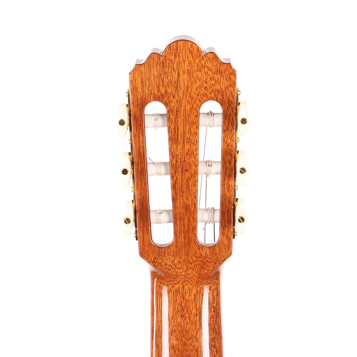 Yamaha GC32S European Spruce and Rosewood Classical Guitar Natural — 8