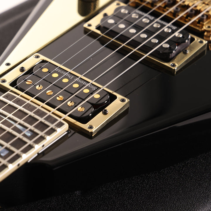 Jackson Custom Shop Rhoads RR-VS Black and Gold Hardware