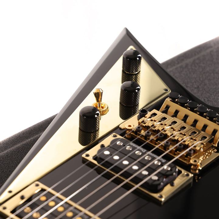 Jackson Custom Shop Rhoads RR-VS Black and Gold Hardware