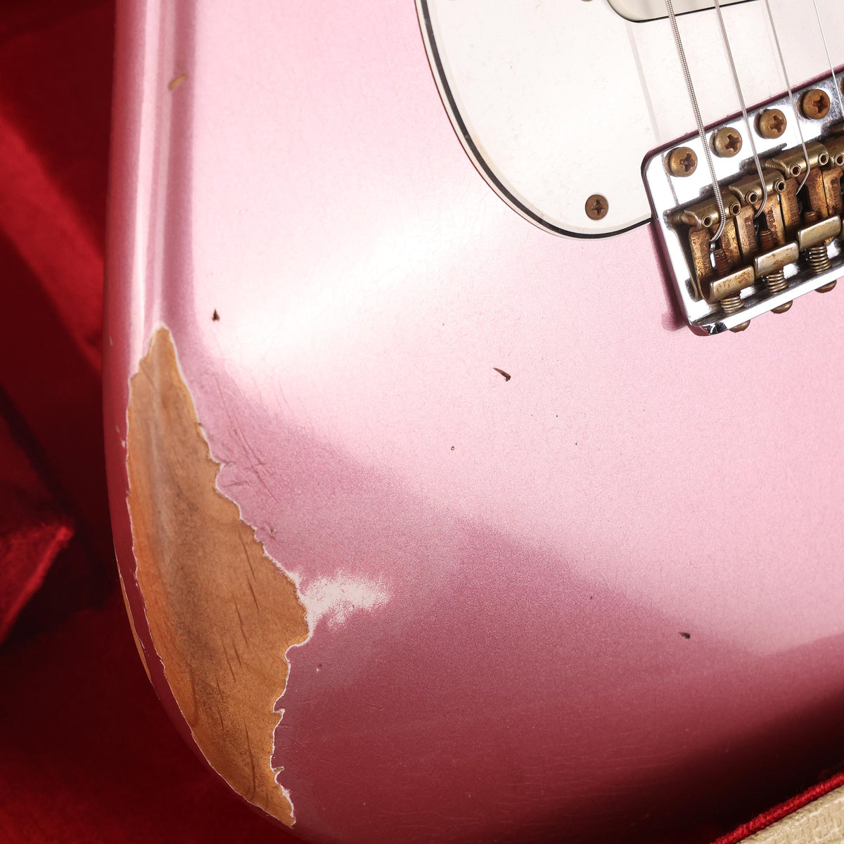 Fender Custom Shop Yngwie Malmsteen Signature Stratocaster Neo Relic Burgundy Mist Metallic Music Zoo Exclusive — 8
