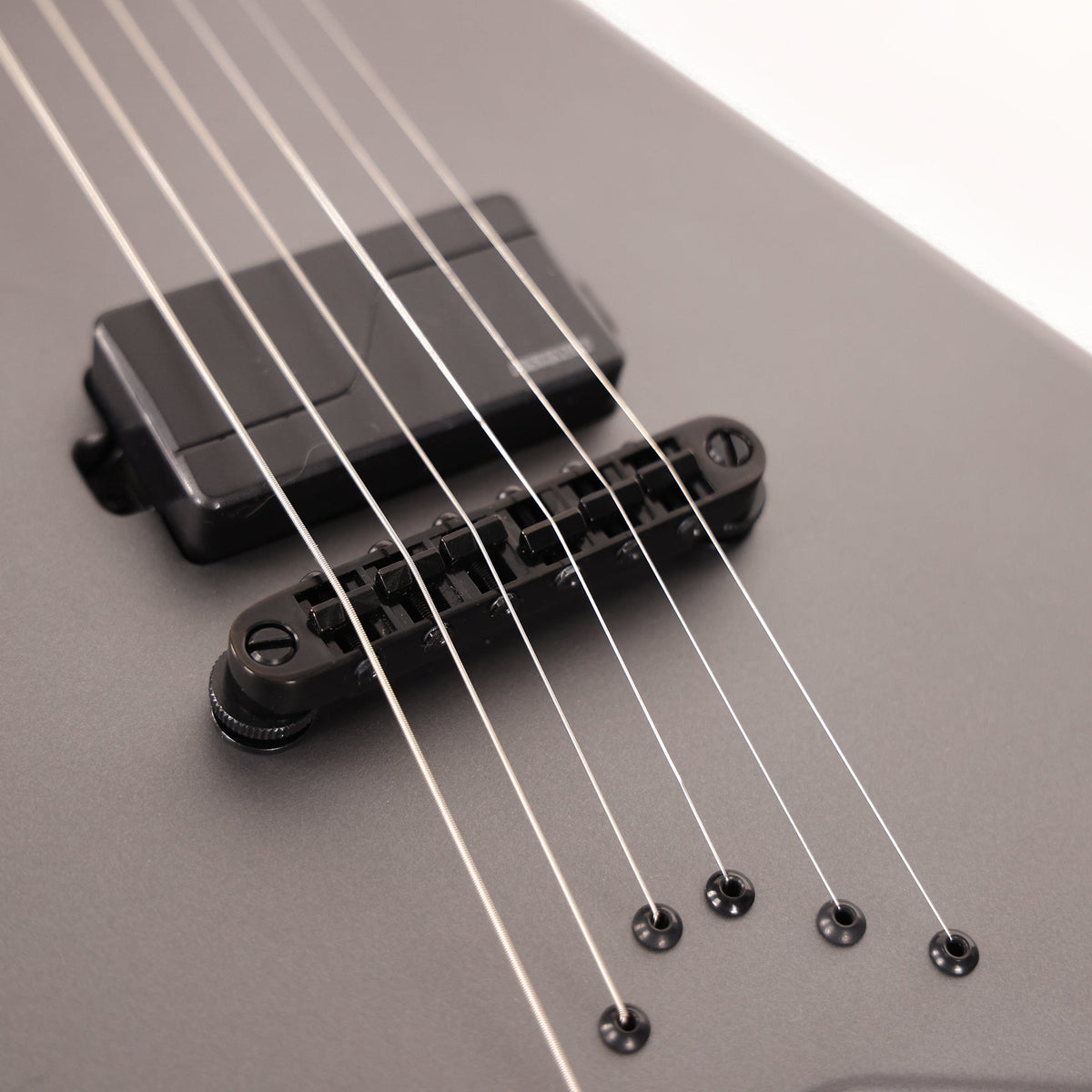 Jackson Custom Shop King V 1H Satin Pewter — 6