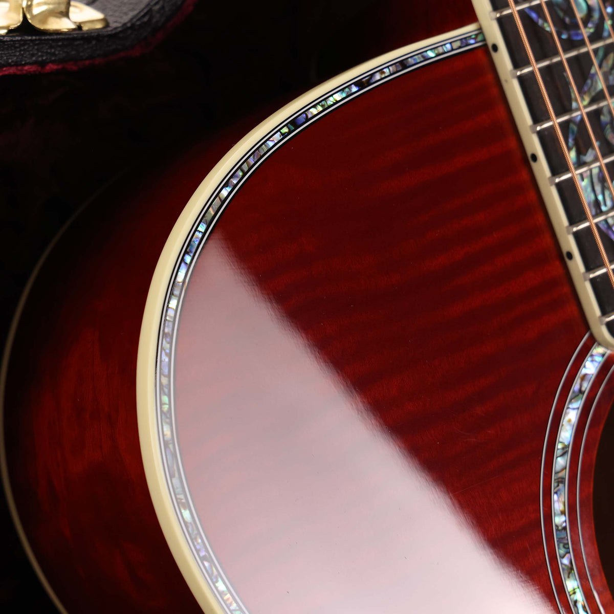 Gibson SJ-200 Ultima Acoustic Guitar 68 Cherry Sunburst — 7