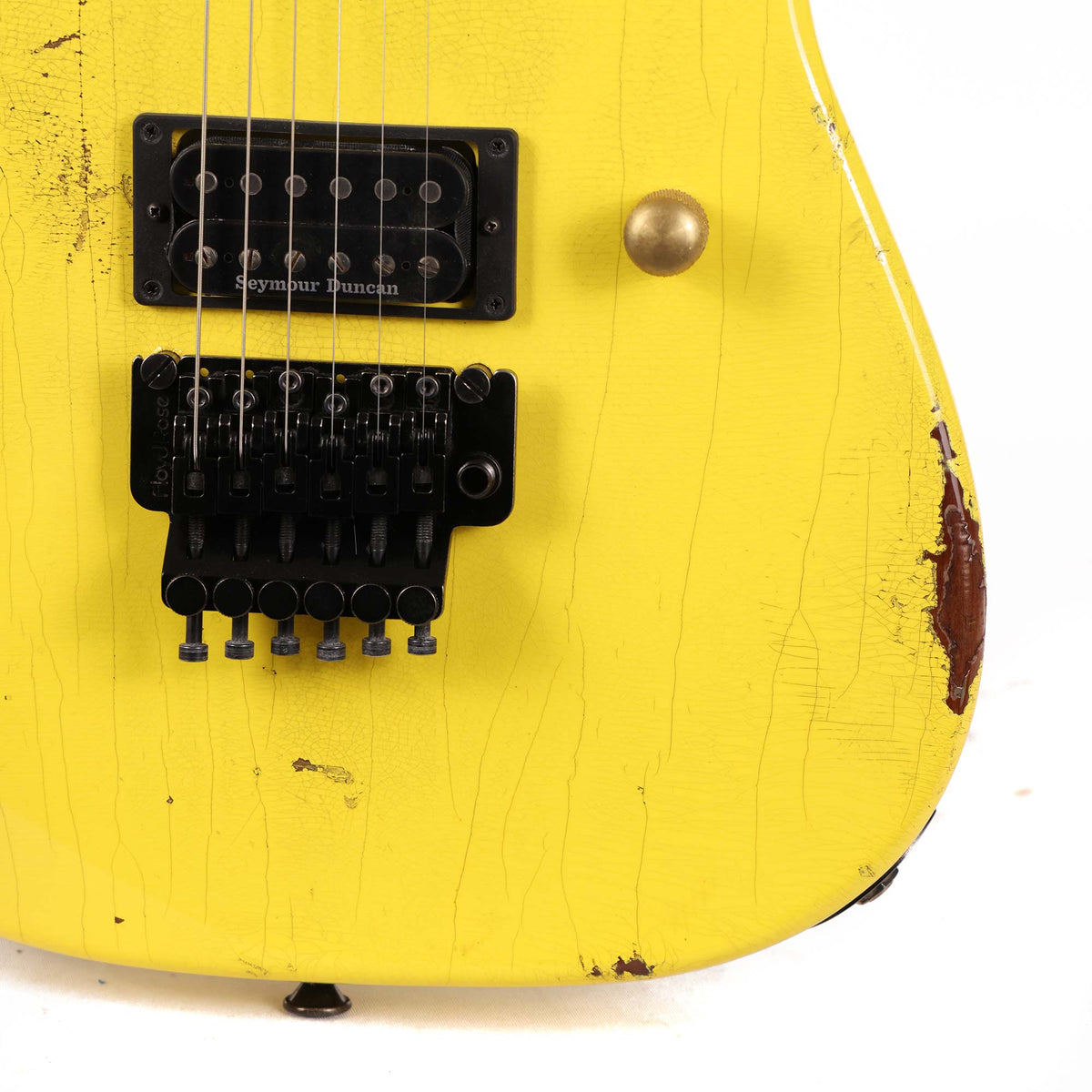 Charvel Custom Shop San Dimas Nitro Aged Music Zoo Exclusive Graffiti Yellow — 8