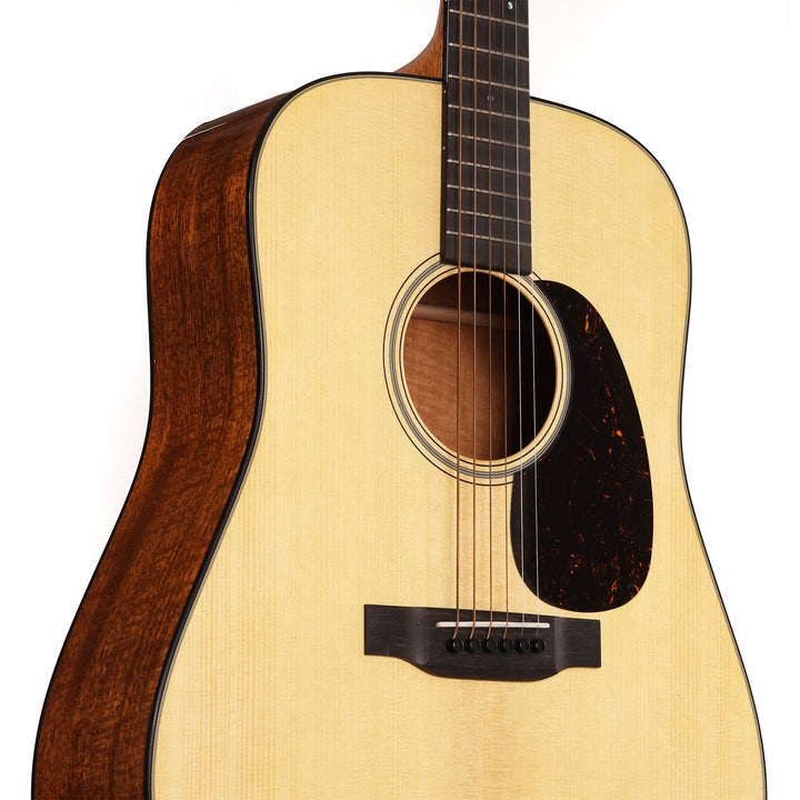 Martin Custom Shop Dreadnought 18 Style Adirondack Spruce and Flamed Mahogany 2025