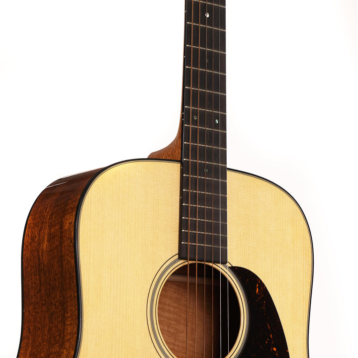 Martin Custom Shop Dreadnought 18 Style Adirondack Spruce and Flamed Mahogany 2025