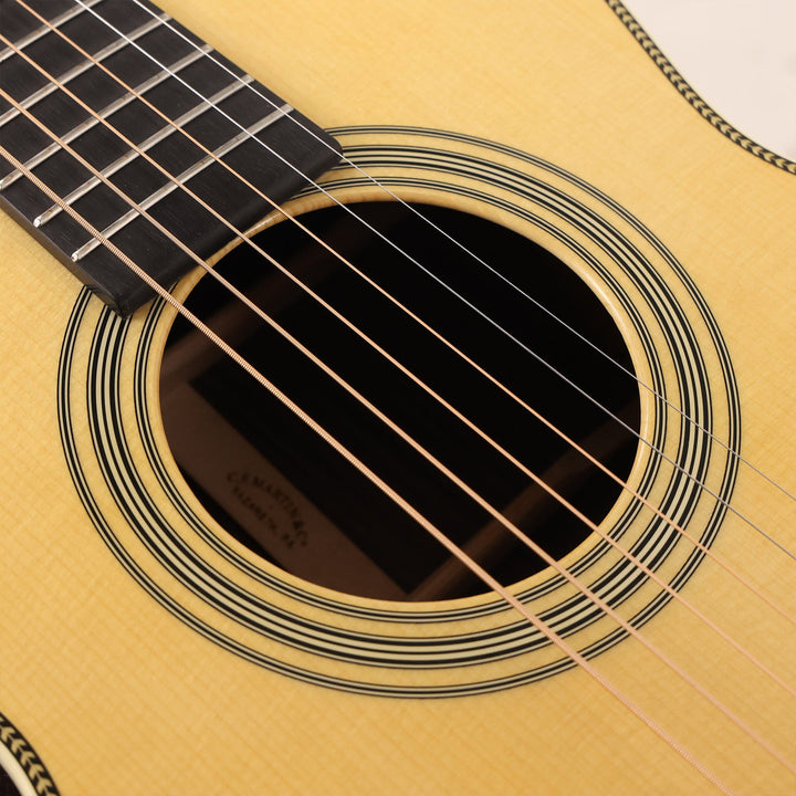 Martin Custom Shop 0 12-Fret Grand Concert Adirondack Spruce and Rosewood