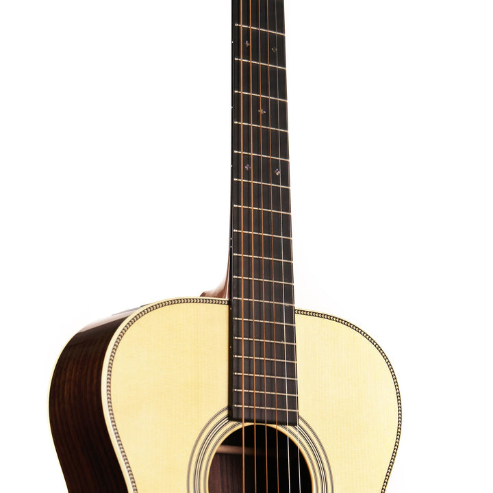 Martin Custom Shop 00 Grand Concert Adirondack Spruce and East Indian Rosewood Natural 2025