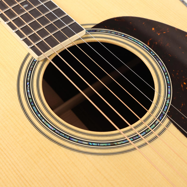 Martin Custom Shop Dreadnought 42 Style Adirondack Spruce and Guatemalan Rosewood