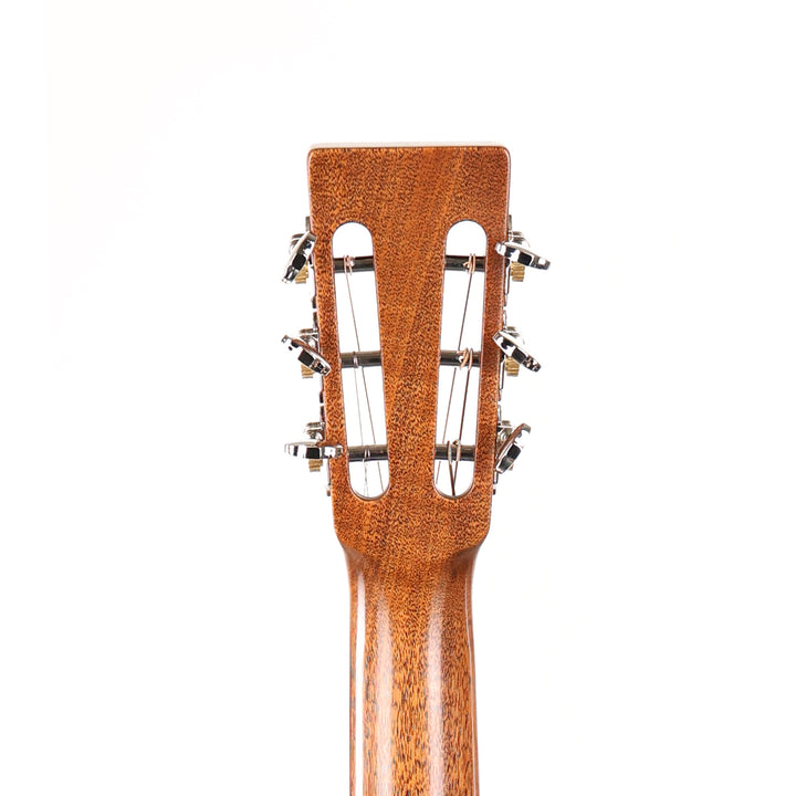 Martin Custom Shop 00 Grand Concert 12-Fret 15-Style Natural Mahogany 2025
