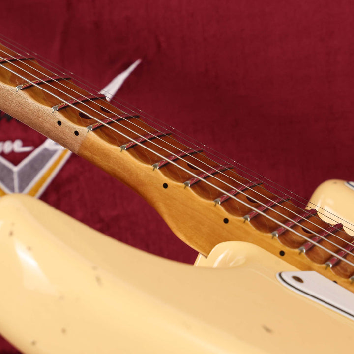 Fender Custom Shop Yngwie Malmsteen Signature Stratocaster Neo Relic Vintage White Music Zoo Exclusive