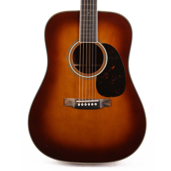 Martin Custom Shop Dreadnought Custom Authentic Adirondack Spruce and Guatemalan Rosewood Ambertone 1933