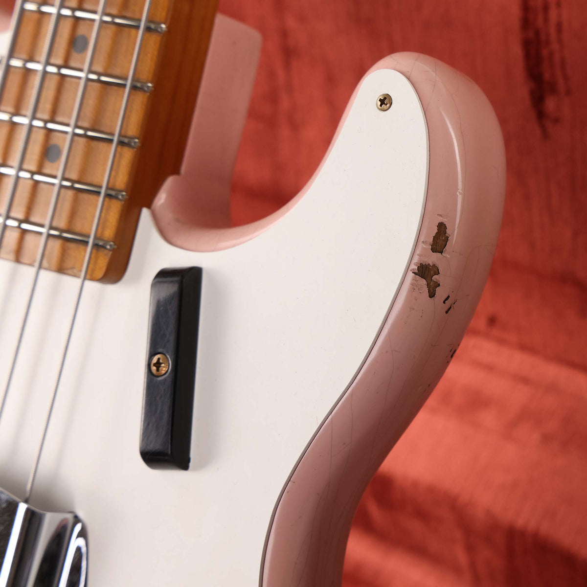 Fender Custom Shop 1955 Precision Bass Roasted Relic Shell Pink — 9