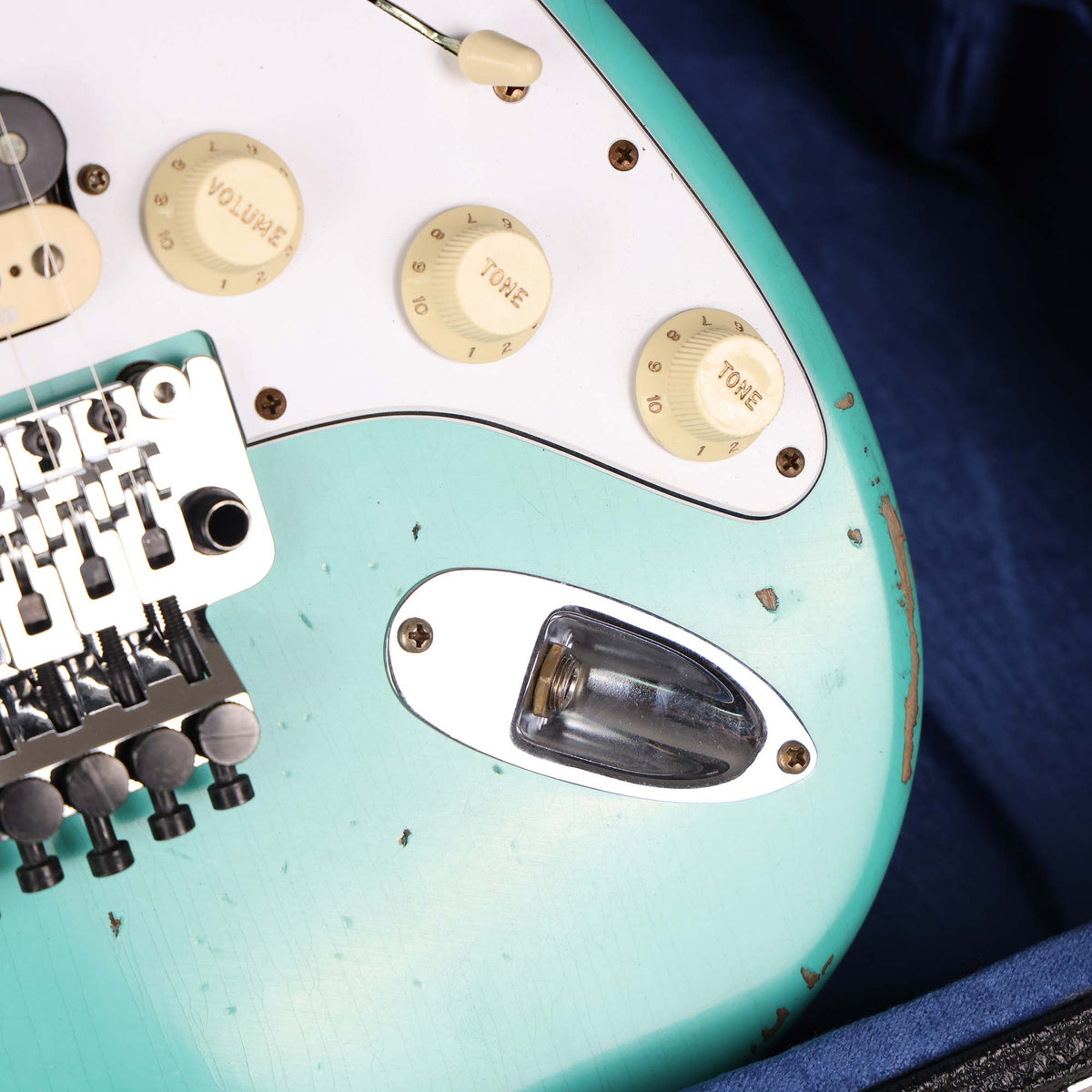 Fender Custom Shop ZF Stratocaster Heavy Relic Seafoam Green — 10