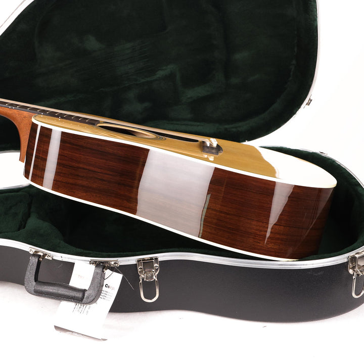 Martin Standard Series D-28 Acoustic Guitar Natural