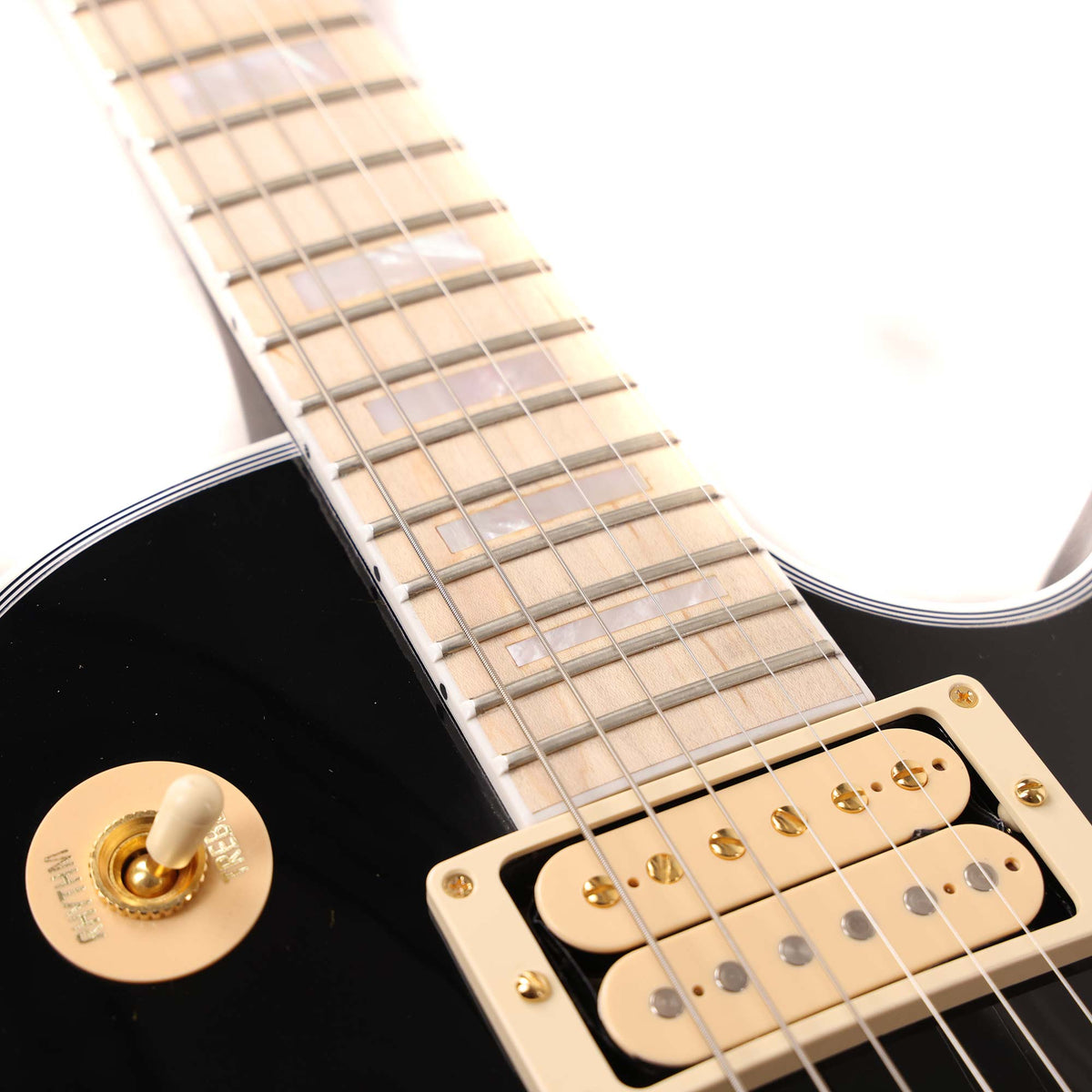 Gibson Custom Shop Les Paul Custom Made 2 Measure Ebony Gloss Maple Fretboard — 6