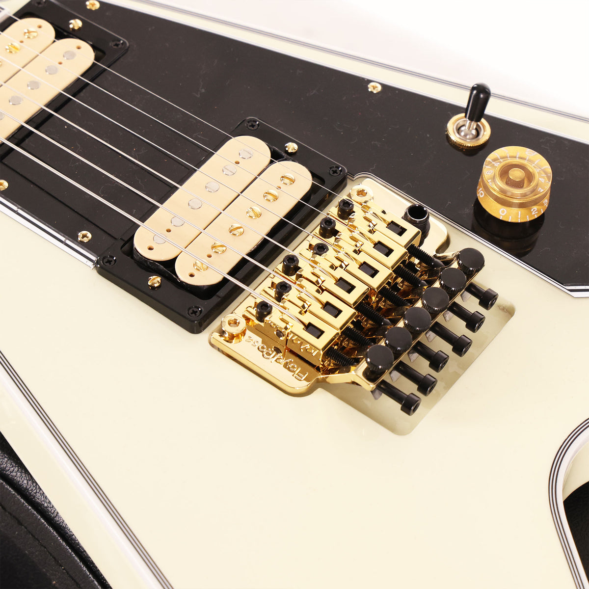 Gibson Custom Shop Flying V Custom Made 2 Measure Heavy Antique White — 8