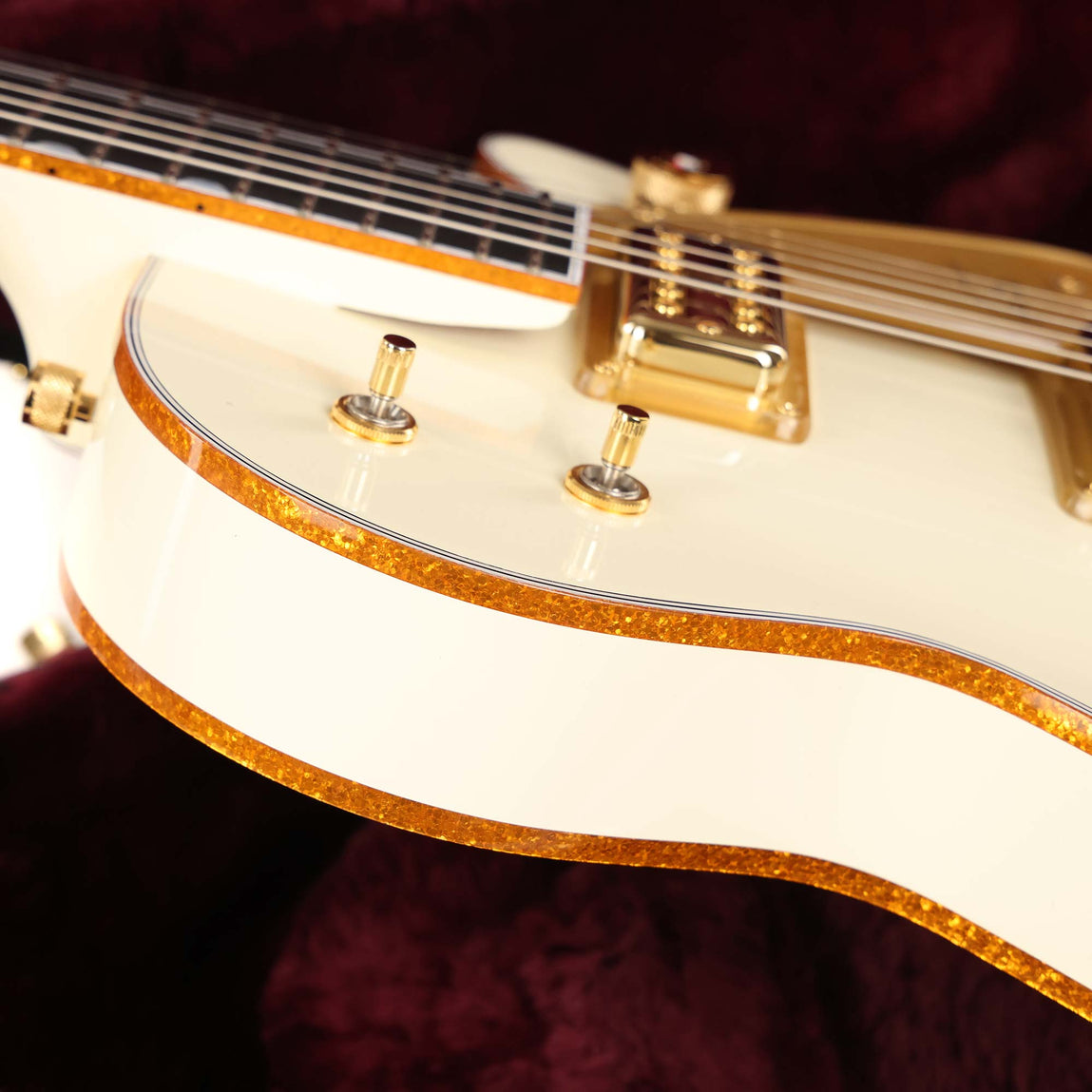 Gretsch G6134T-58 Vintage Select '58 White Penguin Guitar | The