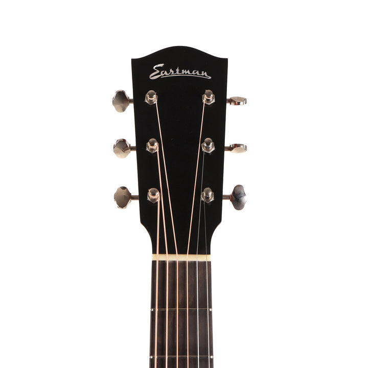 Eastman E10OOSS/v Acoustic Guitar Antique Classic