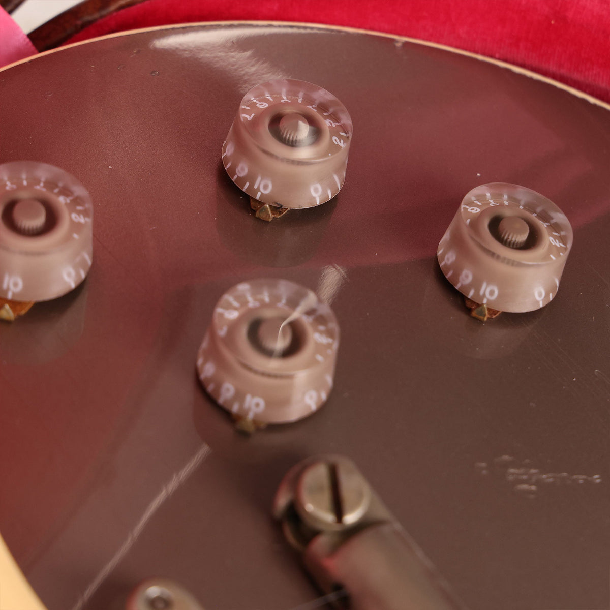Gibson Custom Shop 1955 NAMM Show Commemorative Edition Les Paul Samoa Beige — 10
