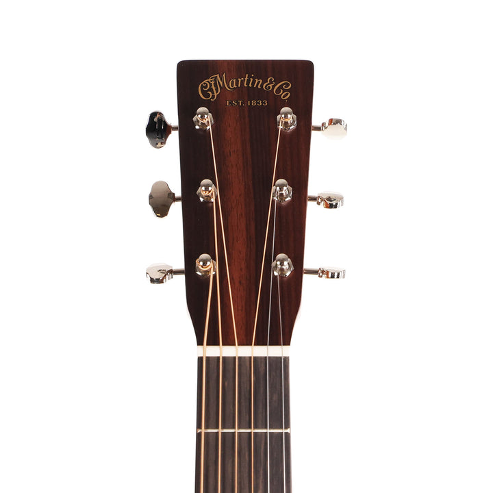 Martin Standard Series 000-18 Acoustic Guitar Natural
